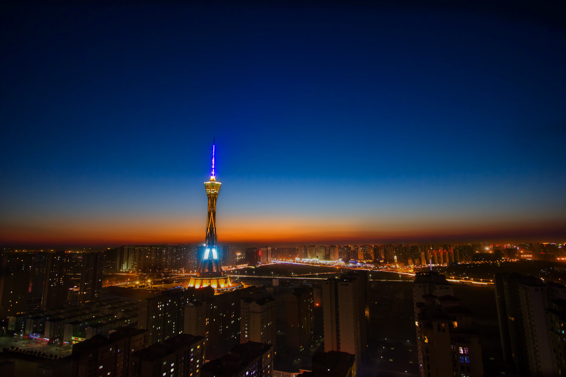 传奇巨星的“黄金时间”回顾：那些令人难忘的高光时刻，黄金传奇多少星